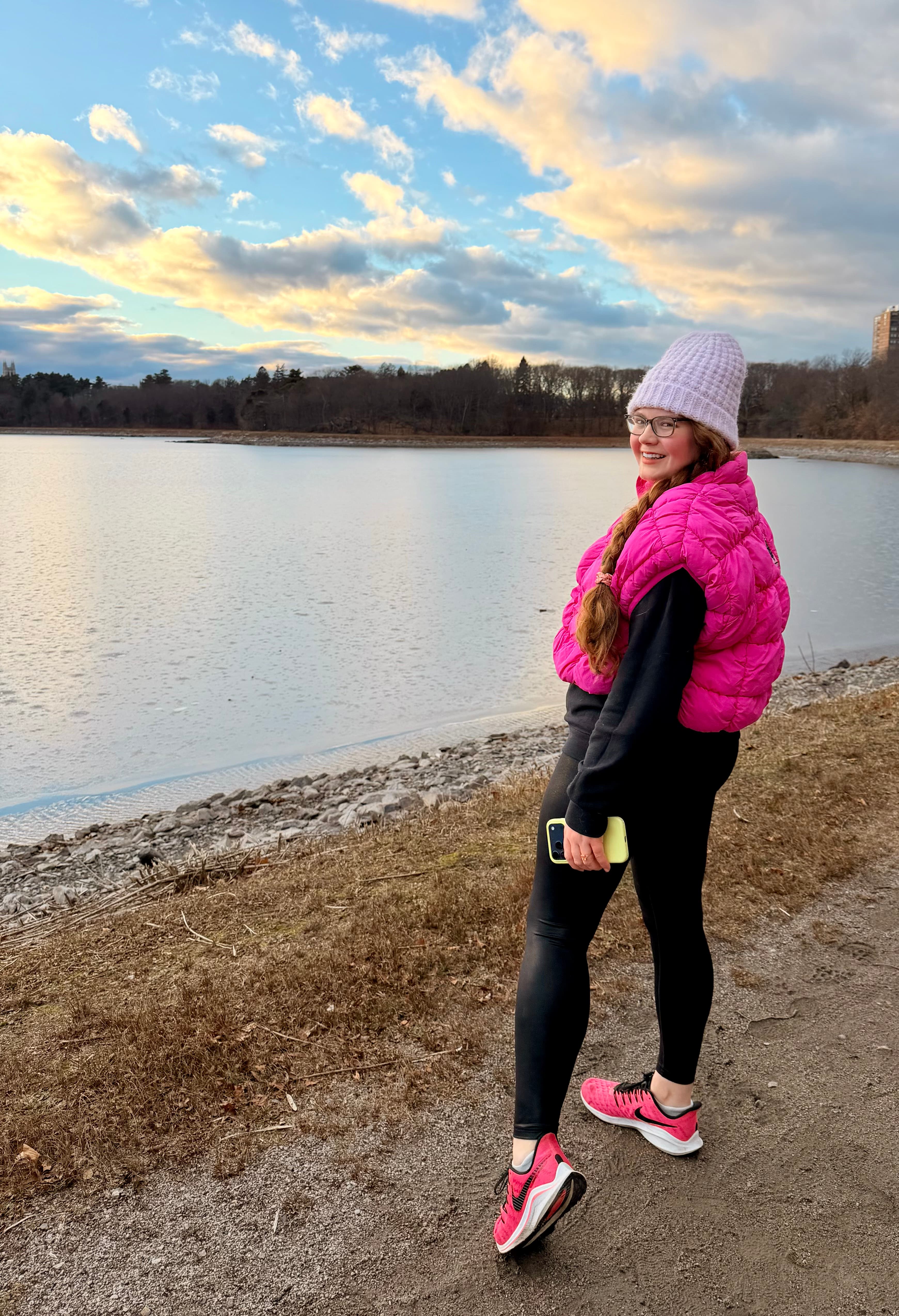 Kailey Bennett at the resevoir